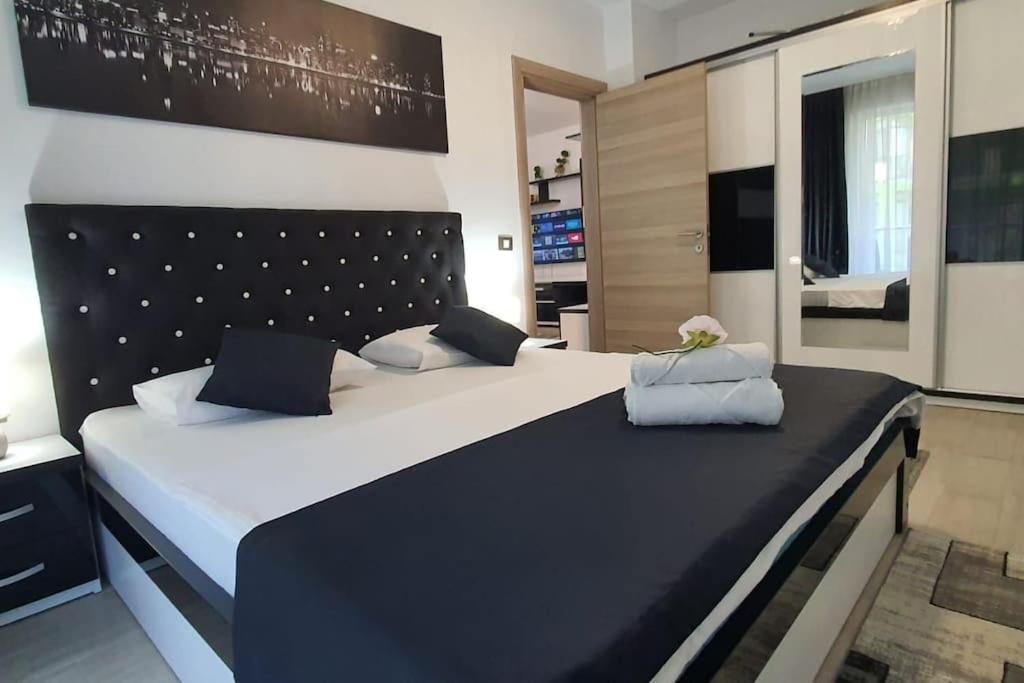Alezzy Reasort Luxury Apartment 81 Prima Linie La Mare Navodari Bagian luar foto