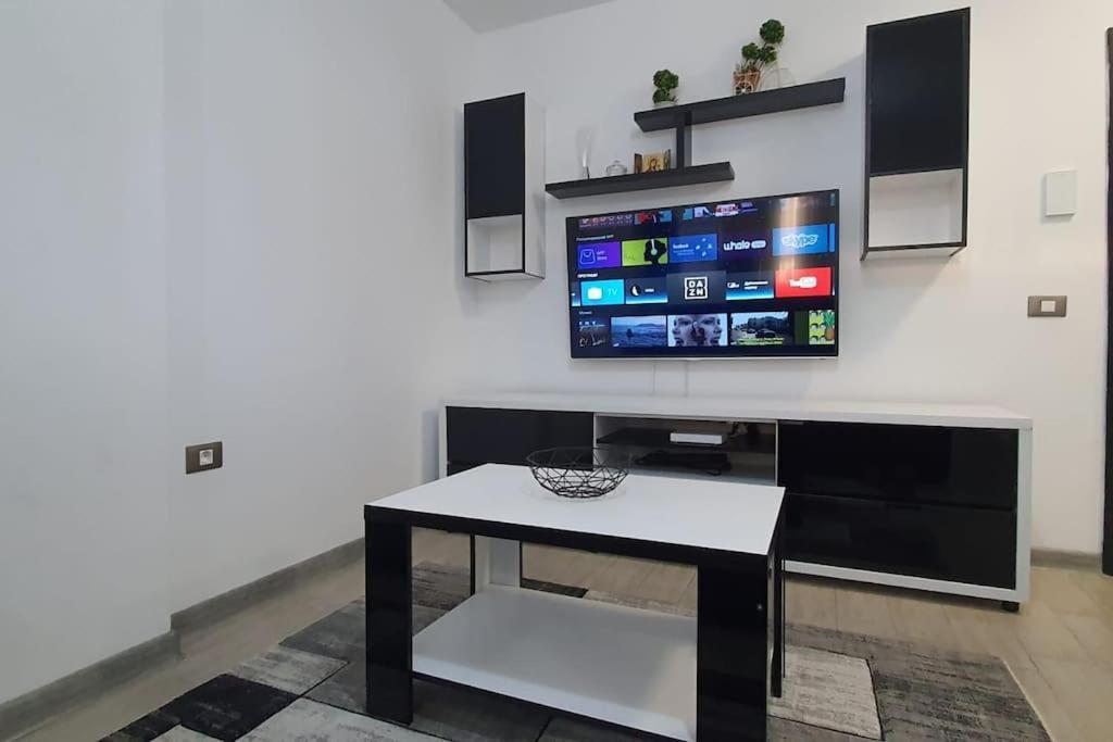 Alezzy Reasort Luxury Apartment 81 Prima Linie La Mare Navodari Bagian luar foto