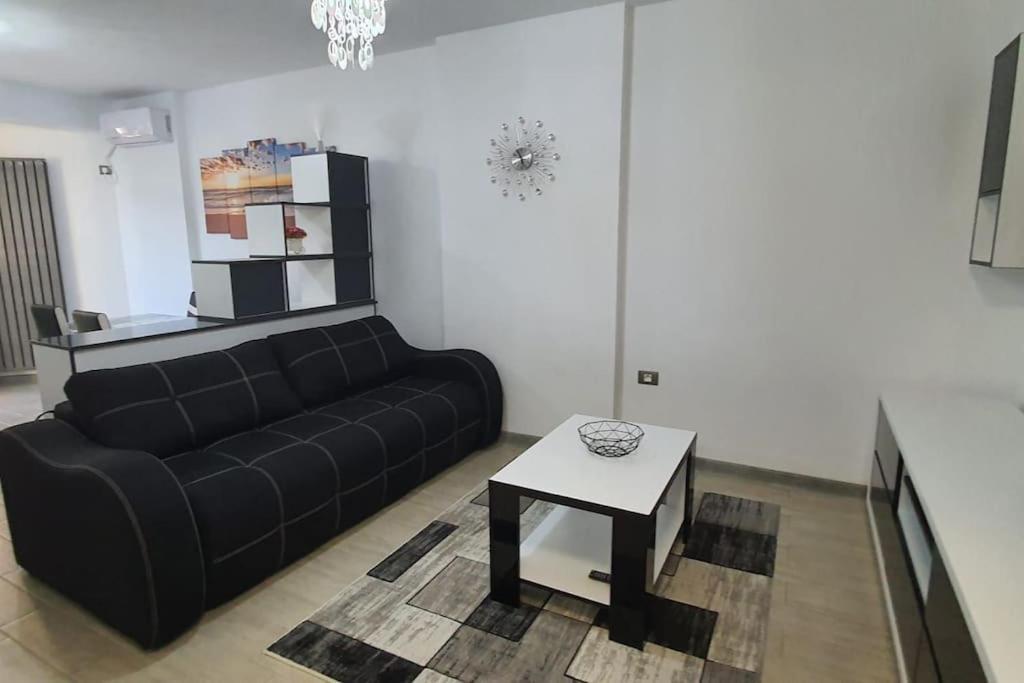 Alezzy Reasort Luxury Apartment 81 Prima Linie La Mare Navodari Bagian luar foto