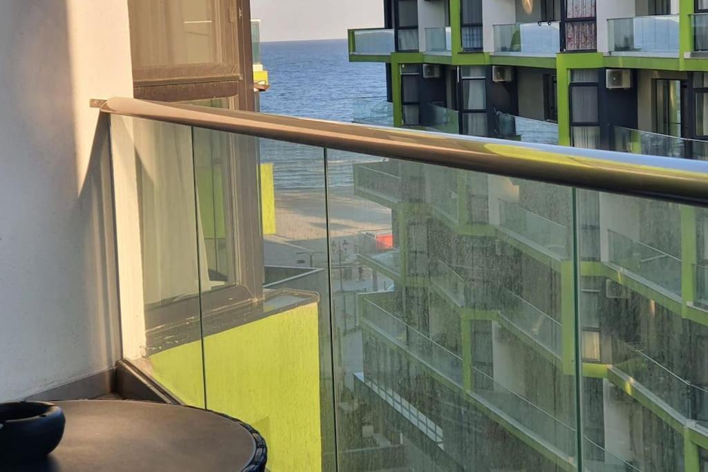 Alezzy Reasort Luxury Apartment 81 Prima Linie La Mare Navodari Bagian luar foto